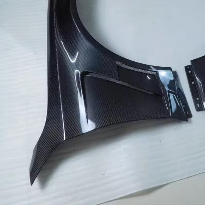 Mercedes C63 (W205) Carbon Vented Fenders