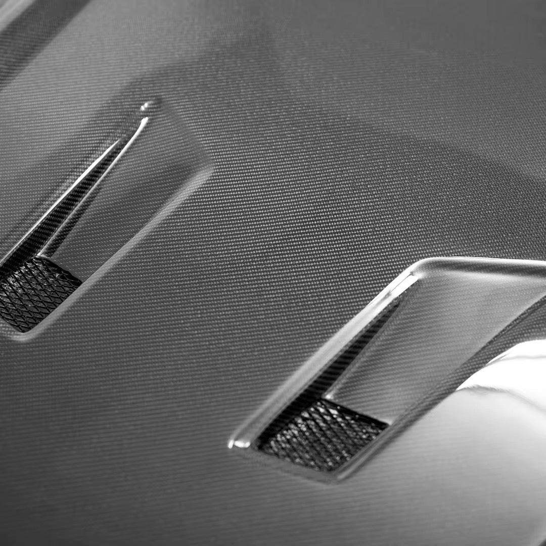 Mercedes A-Class (W176) Carbon Vented Bonnet