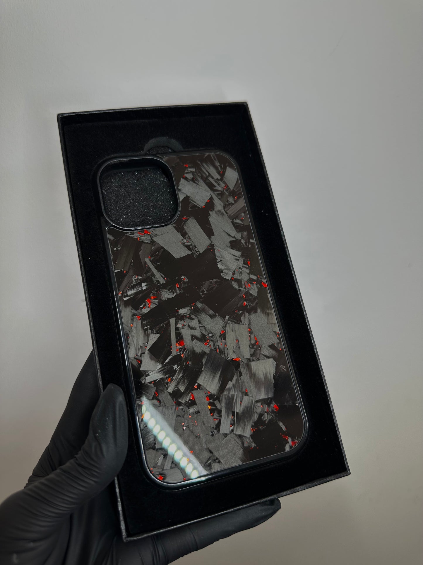 Inferno Red MagSafe Forged Carbon V2