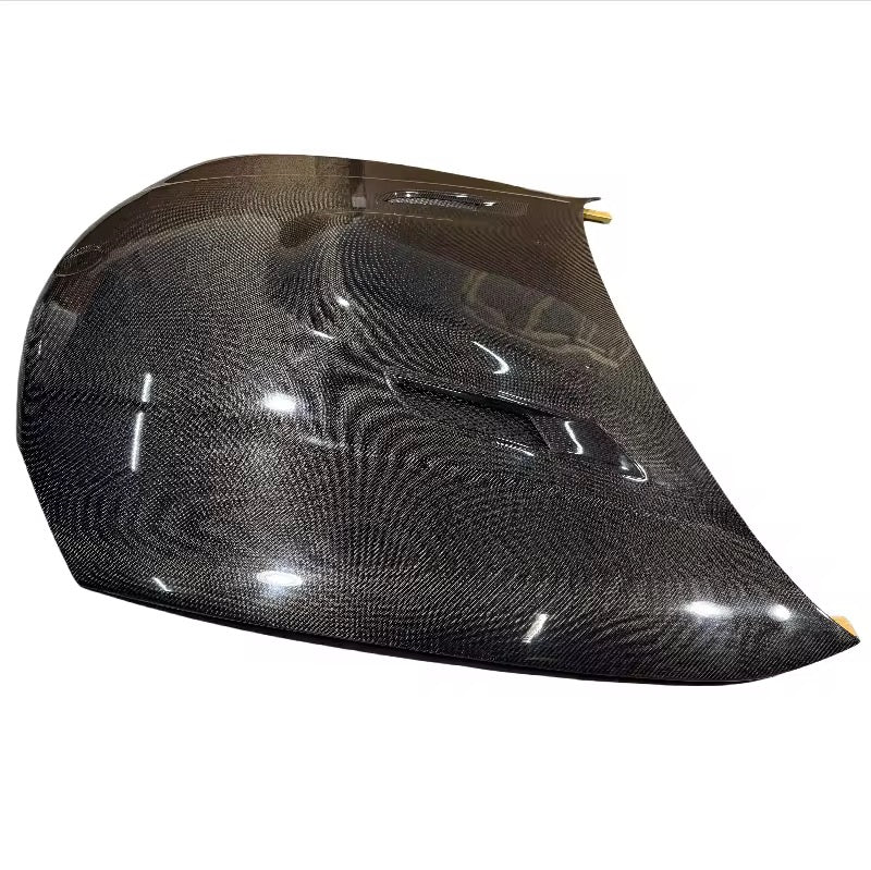 E81/E82/E87/E88 Carbon Fibre Bonnet