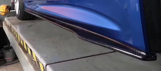 F30 carbon fibre sideskirts (psm style)