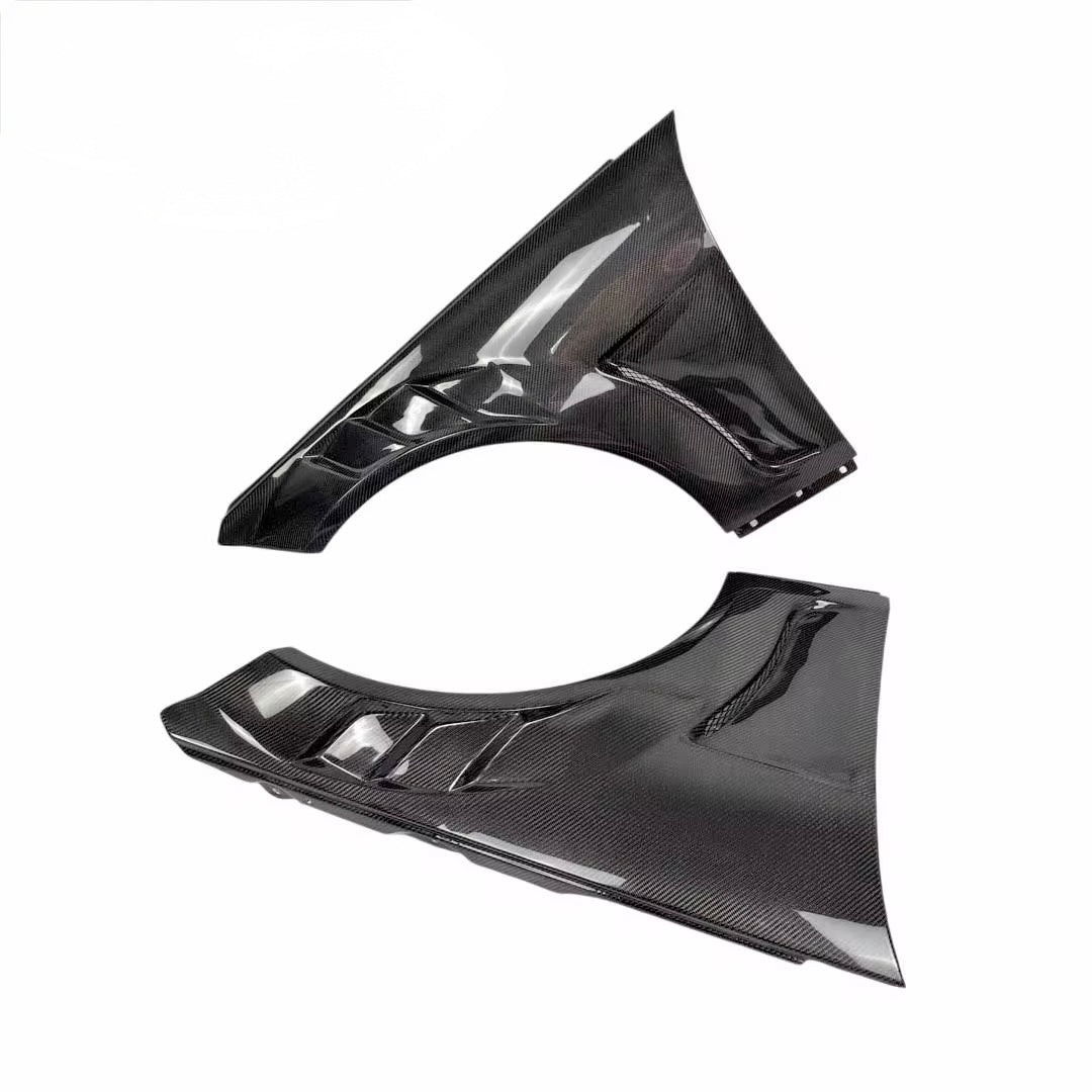 Mercedes W204 Carbon Vented Fenders