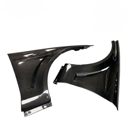 Mercedes CLS63 (W218) Carbon Vented Fenders