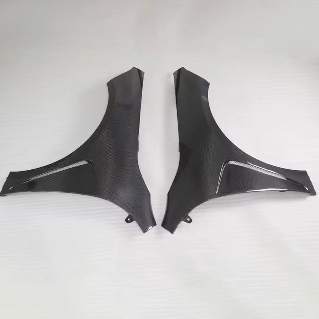 Mercedes CLA180/300/35AMG Carbon Fibre Fenders (2019-2024 W118)
